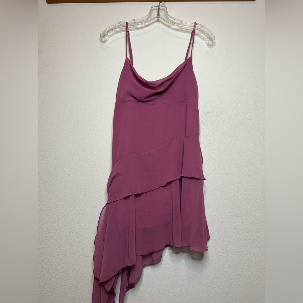 Kimchi Blue, US size large. Elegant Pink Asymmetrical Dress